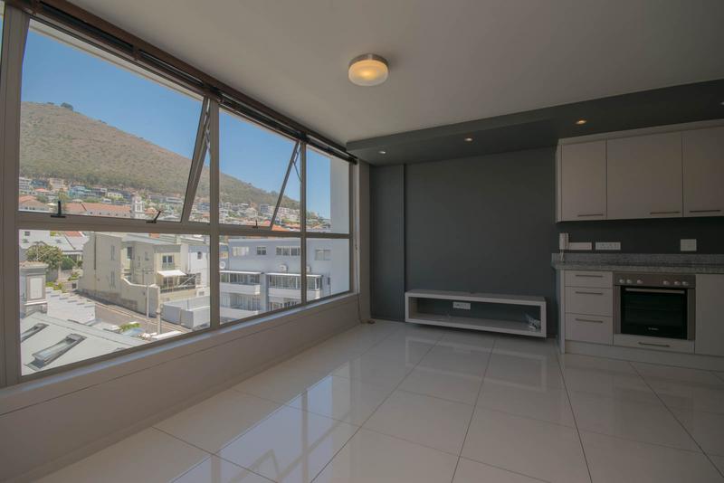 To Let 1 Bedroom Property for Rent in Green Point Western Cape
